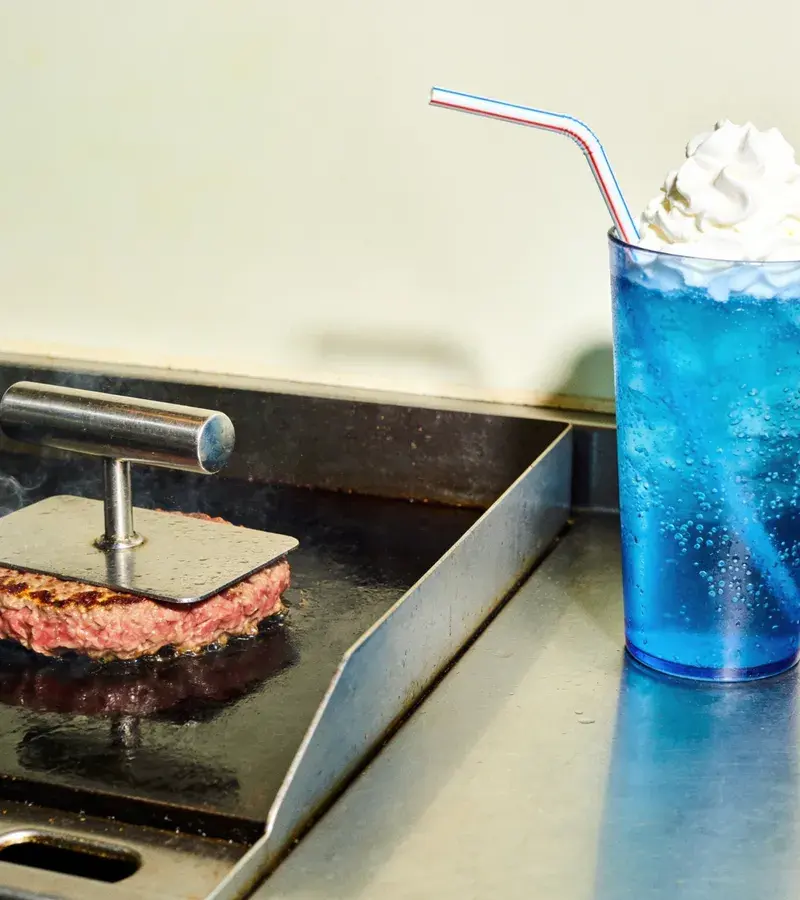 Editorial illustration: PINKY'S SMASH & SIP OPENS IN SOUTH AUSTIN WITH SMASHBURGERS AND DIRTY SODAS