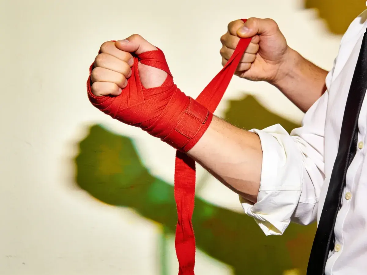 Editorial illustration: WHITE COLLAR FIGHT NIGHT: AUSTIN PROFESSIONALS BOX AT FAIR MARKET OCT. 17